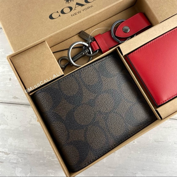 NWT COACH 3-in-1 Men’s Boxed Set Wallet Card Case Set - Red - Picture 2 of 16